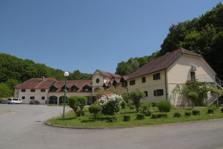 Centar za rehabilitaciju Pustodol (1)